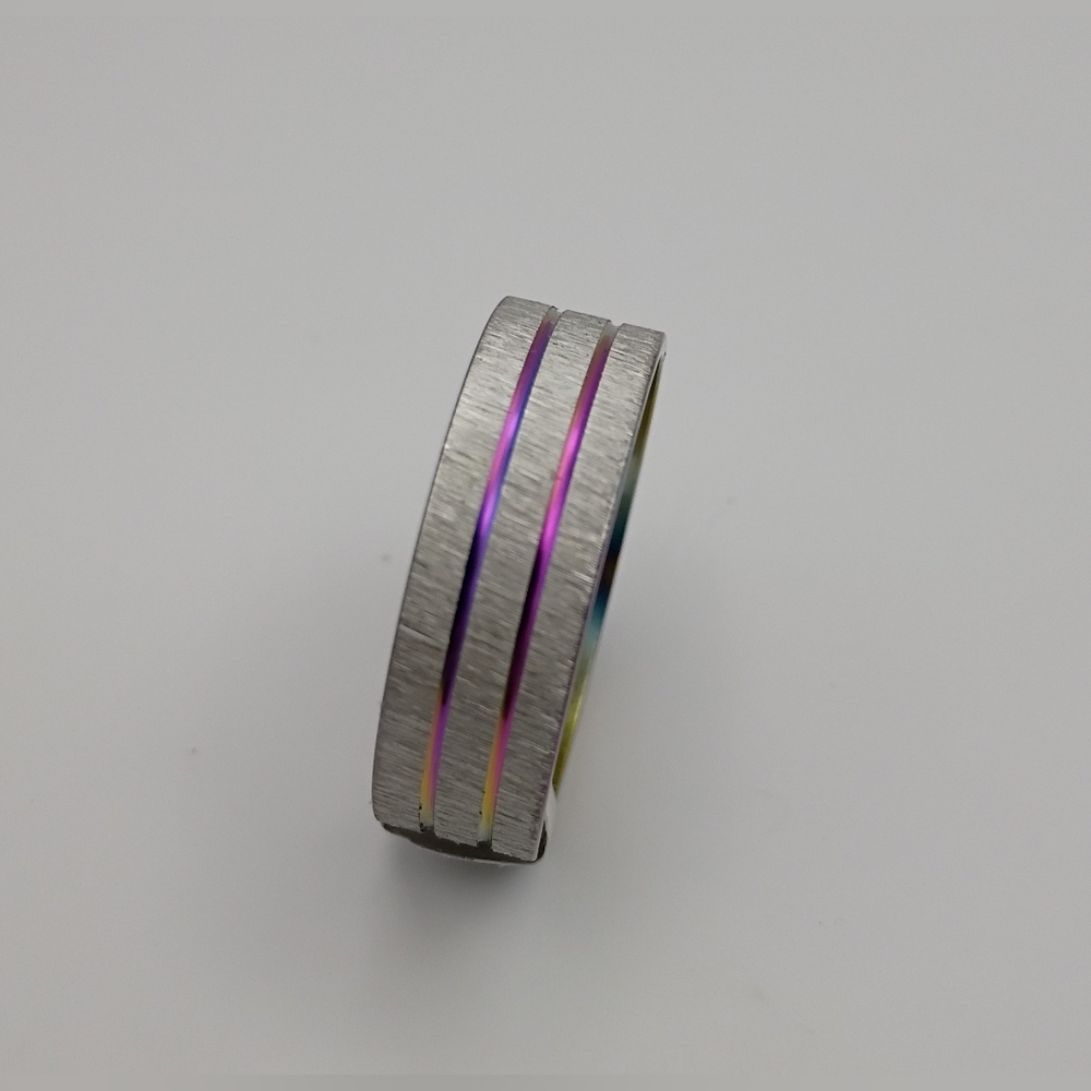 Stainless Steel Gray Striped Ring Band For Men Size 21 U.S Size 10.25